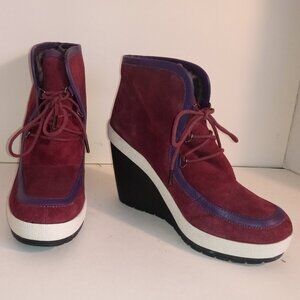 UNITED NAKED Women's Sz 41EU/9.5US Fur-Lined 4" Suede Wedge Booties Magenta/Blue